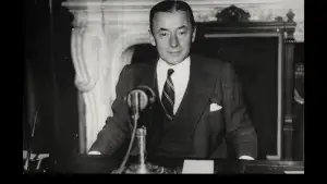 Backdrop to the movie "L