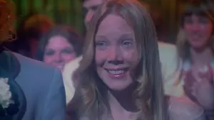 Backdrop to the movie "Carrie" #639310