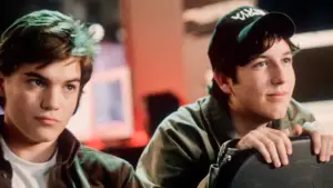 Backdrop to the movie "The Girl Next Door" #674291