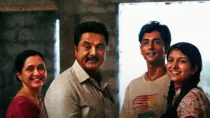 Backdrop to the movie "3BHK" #785114