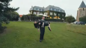 Backdrop to the movie "Draguer en Haute Société" #795021