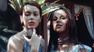 Backdrop to the movie "Emmanuelle" #455027