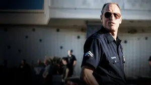 Backdrop to the movie "Rampart" #432306