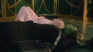 Backdrop to the movie "Wicked" #529499