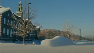 Backdrop to the movie "I