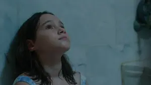 Backdrop to the movie "Aftersun" #201569