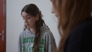 Backdrop to the movie "Ojalá lo Fuera" #781994