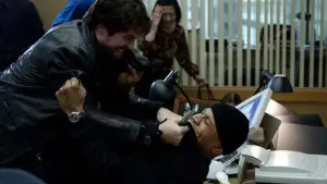 Backdrop to the movie "Edison" #725629