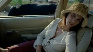 Backdrop to the movie "Y Tu Mamá También" #698371