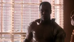 Backdrop to the movie "Predator 2" #640358