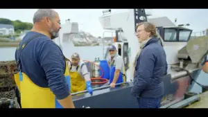 Backdrop to the movie "Finistère, ces Bretons du bout du monde" #777333