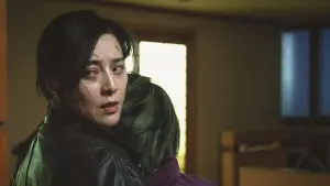 Backdrop to the movie "Green Night" #411505