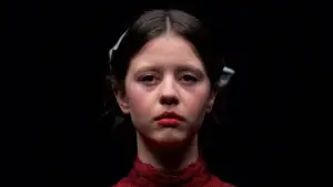 Backdrop to the movie "Pearl" #642072