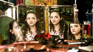 Backdrop to the movie "Penelope" #641276