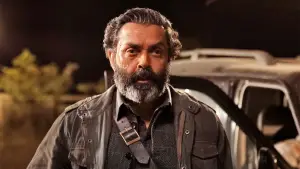 Backdrop to the movie "Love Hostel" #622179