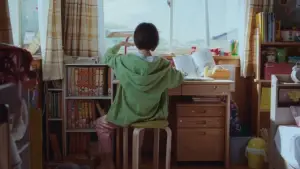 Backdrop to the movie "Look Back" #812810