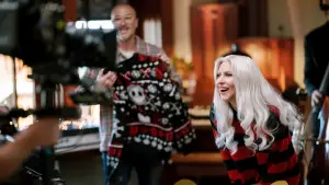 Backdrop to the movie "A Carpool Karaoke Christmas" #678411