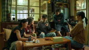 Backdrop to the movie "Gold or Shit" #705698