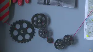 Backdrop to the movie "L