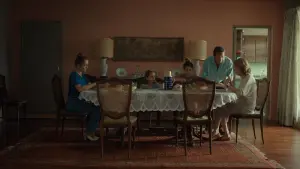 Backdrop to the movie "Reinas" #197590