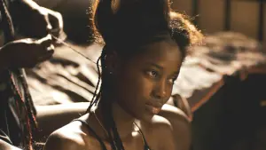 Backdrop to the movie "Atlantics" #446438