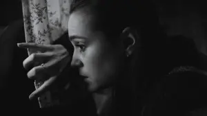 Backdrop to the movie "Iris" #457267