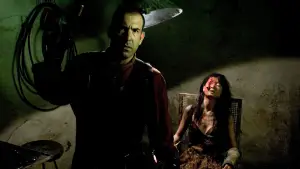 Backdrop to the movie "Hostel" #676329