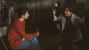 Backdrop to the movie "Escape" #665403