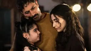 Backdrop to the movie "Earth Song" #536479