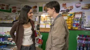 Backdrop to the movie "Y2K" #604443