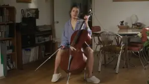 Backdrop to the movie "Everything Else Is Noise" #788803