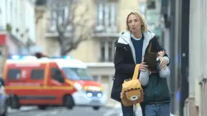 Backdrop to the movie "A Mother