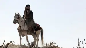Backdrop to the movie "Hussein Who Said No" #942034