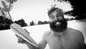 Backdrop to the movie "Hundreds of Beavers" #756252