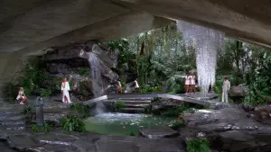 Backdrop to the movie "Moonraker" #783778