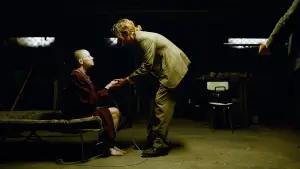 Backdrop to the movie "Bugonia" #511510