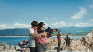 Backdrop to the movie "Borgo" #665461