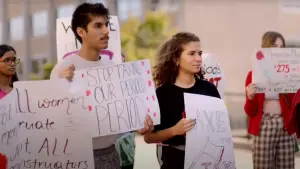 Backdrop to the movie "Periodical" #703071