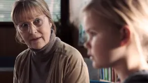 Backdrop to the movie "The Hunt" #178100