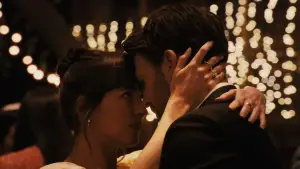 Backdrop to the movie "Materialists" #558681