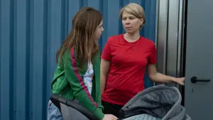 Backdrop to the movie "Young Mothers" #532245