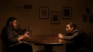 Backdrop to the movie "Family Ties" #199888