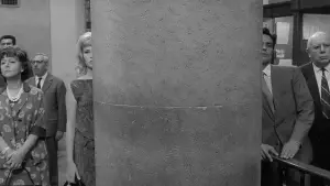 Backdrop to the movie "L