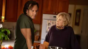 Backdrop to the movie "Is This Thing On?" #527002