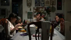 Backdrop to the movie "Yellow" #480032