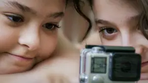 Backdrop to the movie "All My Sisters" #776871