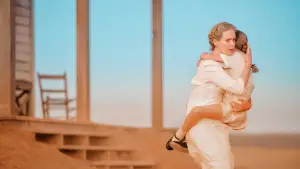 Backdrop to the movie "Hold Your Breath" #708114