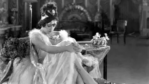 Backdrop to the movie "Zaza" #704538