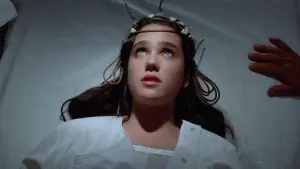 Backdrop to the movie "Phenomena" #489507