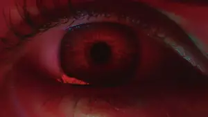 Backdrop to the movie "Underwater" #660008